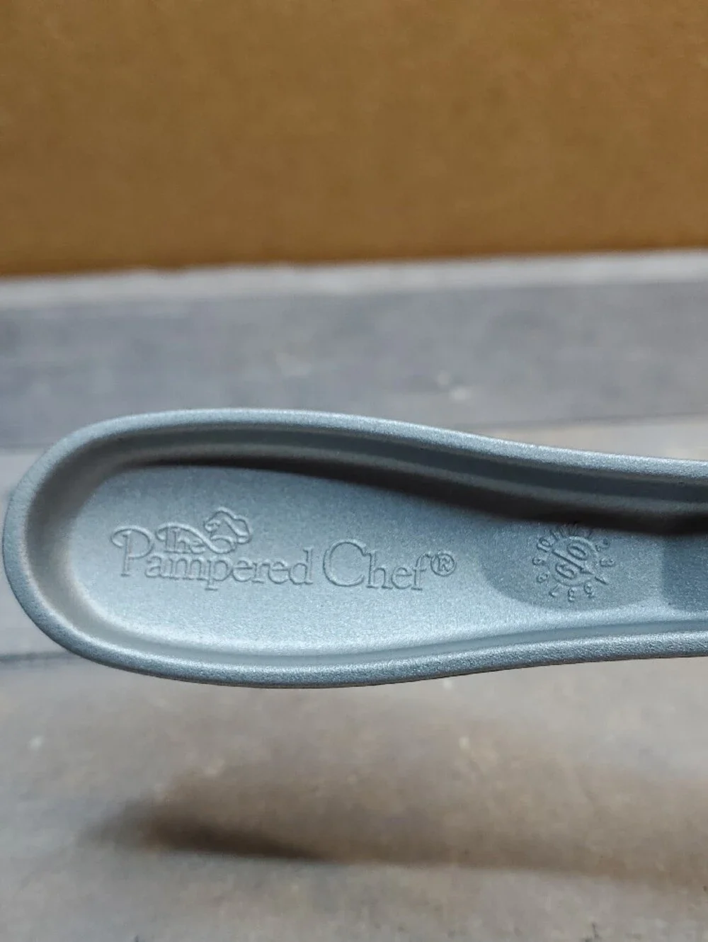 Pampered Chef Garlic Press  B12